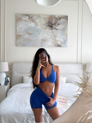 Mia - Escort in Geneva
