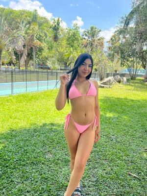 Mia - Escort en Genève
