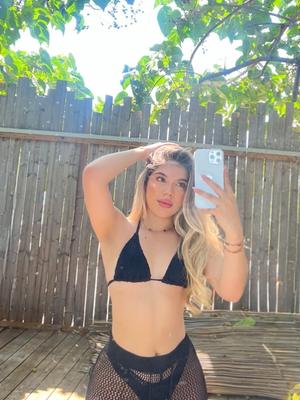 Mia - Escort a Vevey
