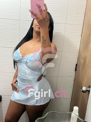 Mia - Escort in Geneva
