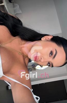 Mia - Escort à Renens
