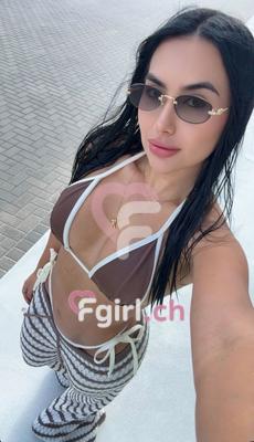 Mia - Escort à Renens

