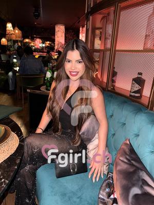 Mia - Masseuse érotique à Lausanne

