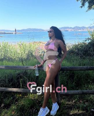 Mia - Escort à Lausanne
