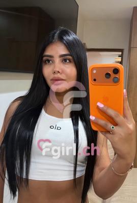 Mia - Escort à Neuchâtel
