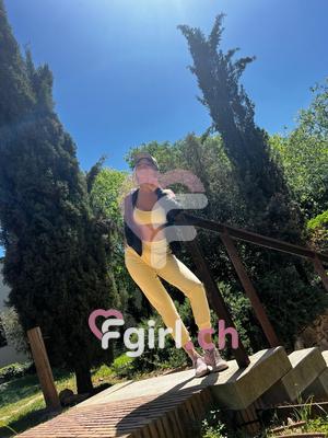 Mia - Escort in Geneva
