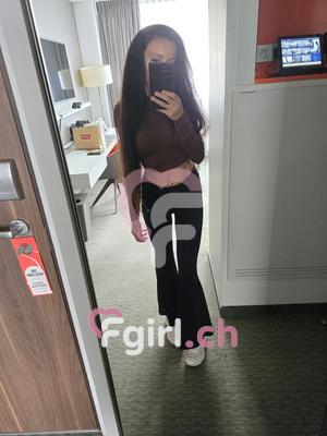 Mia - Escort in Genf
