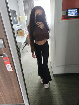 Mia - Escort à Genève
