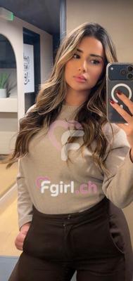 Mia - Escort à Champel
