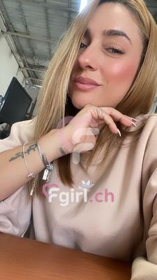 Mia - Escort in Lausanne
