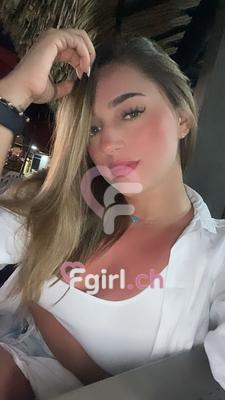 Mia - Escort in Lausanne
