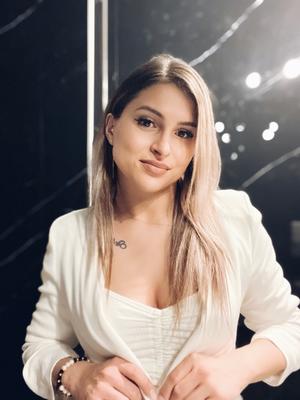 Mia - Escort in Martigny
