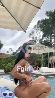 Mia - Escort à Lausanne

