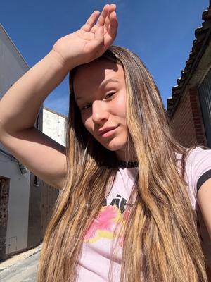 Mia - Escort a Lausanne
