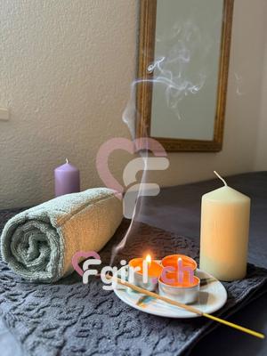 Mia - Erotic masseuse in Martigny

