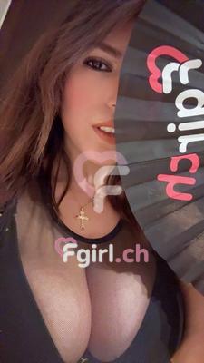Mia - Escort à Genève