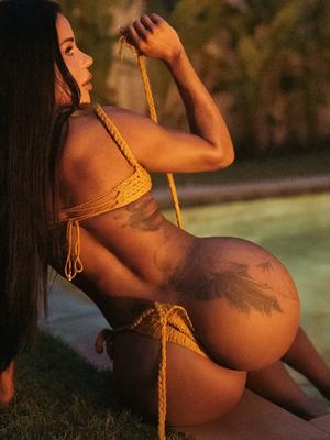 Mia Valentina - Escort en Genève
