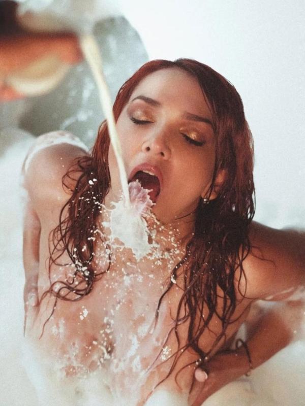 Mia - Escort à Vevey
