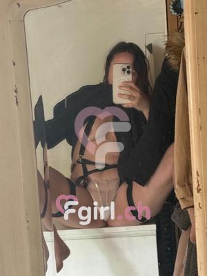 Miami - Escort in Renens
