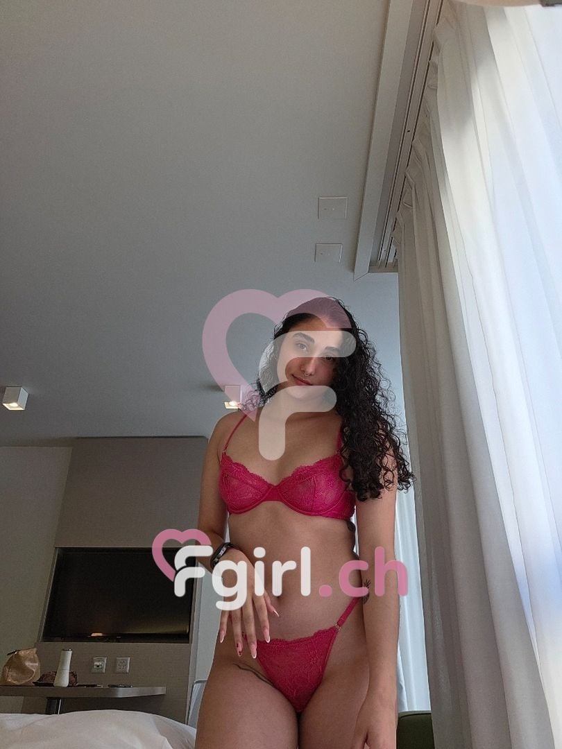 Mila – Geneva photo 2