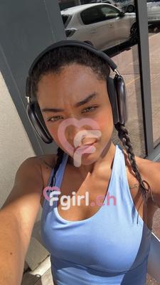 Mila - Escort à Genève