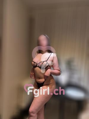 Mila - Escort in Genf
