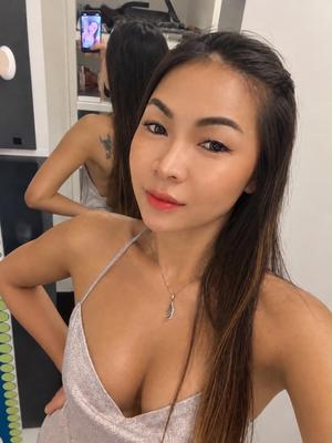 Mini - Masseuse érotique à Lausanne
