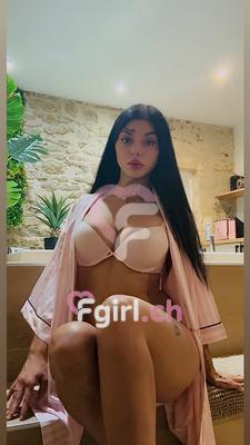Sarah - Escort à Genève
