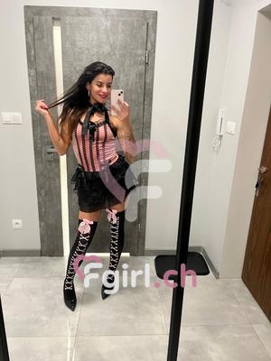 Molly - Escort in Biel/Bienne
