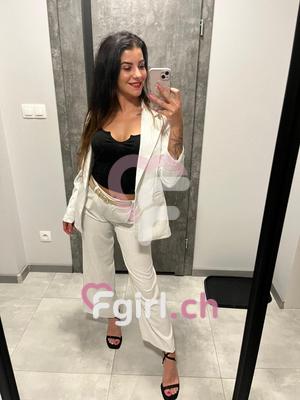 Molly - Escort in Biel/Bienne
