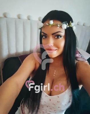Mona - Escort en Genève