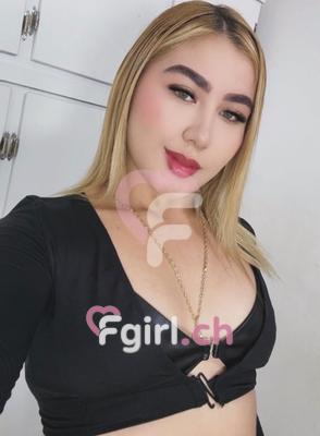 Monny - Escort in Renens
