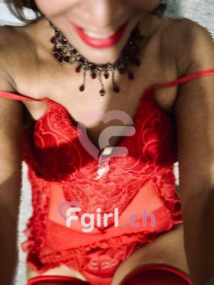 Morena Douce - Masseuse érotique à Saillon
