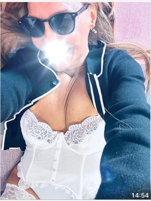 Morena Douce - Massaggiatrice erotica a Saillon
