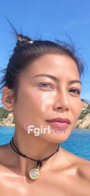 Nadia - Masseuse érotique à Genève
