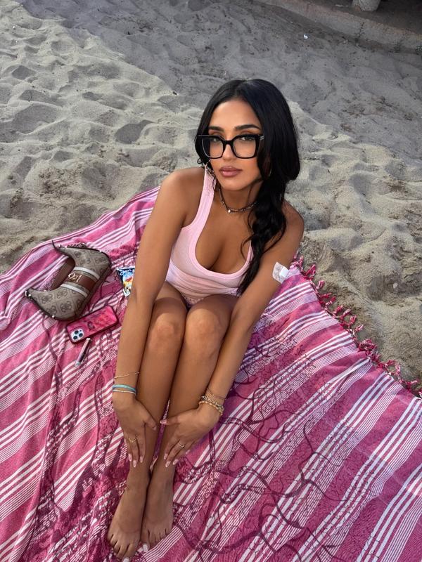 Nahia - Escort a Plainpalais
