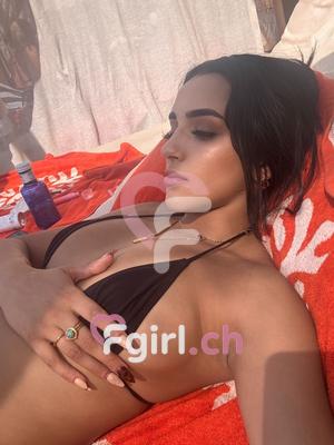 Nahia - Escort a Plainpalais
