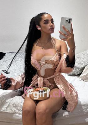 Nahia - Escort à Neuchâtel