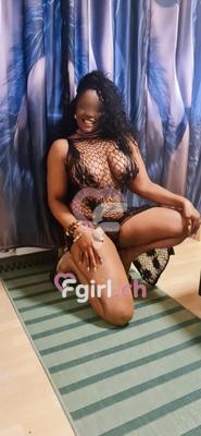 Nahomi - Escort in Monthey
