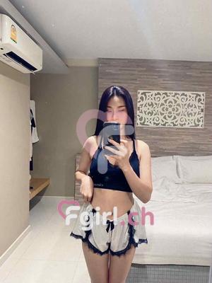 Nampetch - Erotische Masseurin in Lausanne
