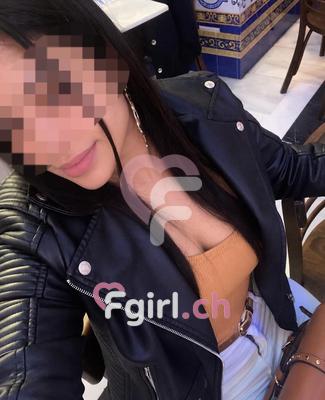 Nancy - Escort à Courrendlin
