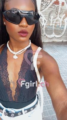 Nancy - Escort in Genf