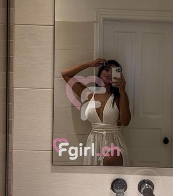Naomi - Escort in Thônex
