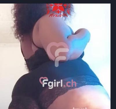 Naomi - Escort en Porrentruy
