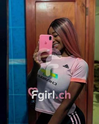 Naomi - Escort in Geneva