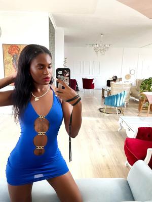 Naomi - Escort in La Chaux-de-Fonds
