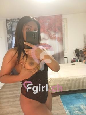 Naomi - Escort à Payerne
