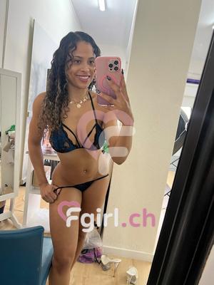 Naomi - Escort à Cornavin
