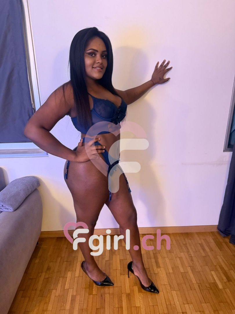 Naomi – Geneva photo 4