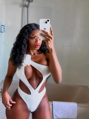 Naomi - Escort a Lausanne
